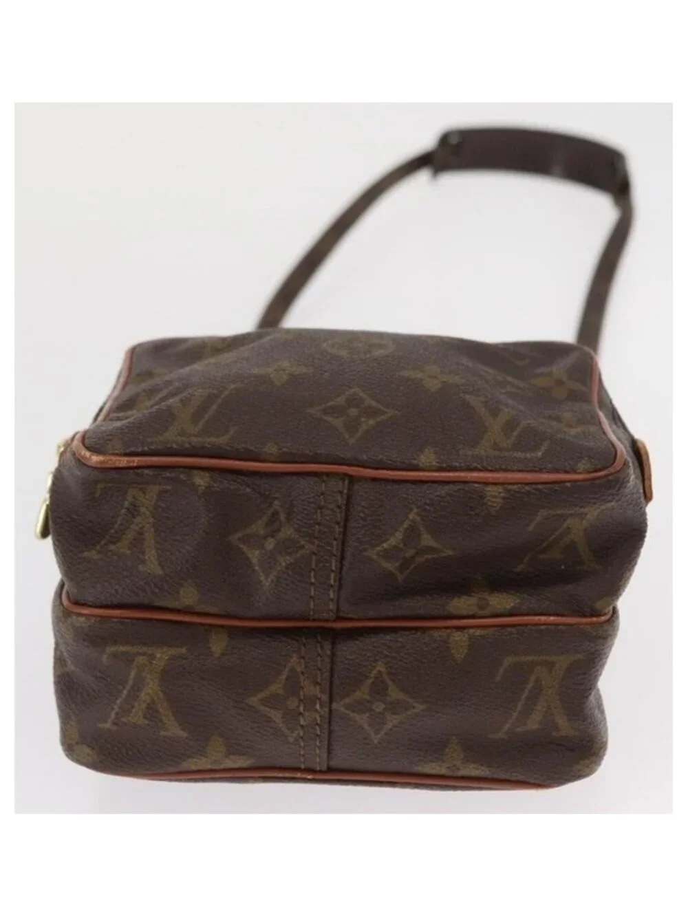 Louis Vuitton pre owned